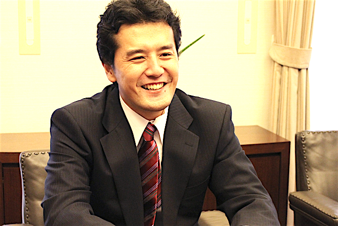 岡村聡氏２